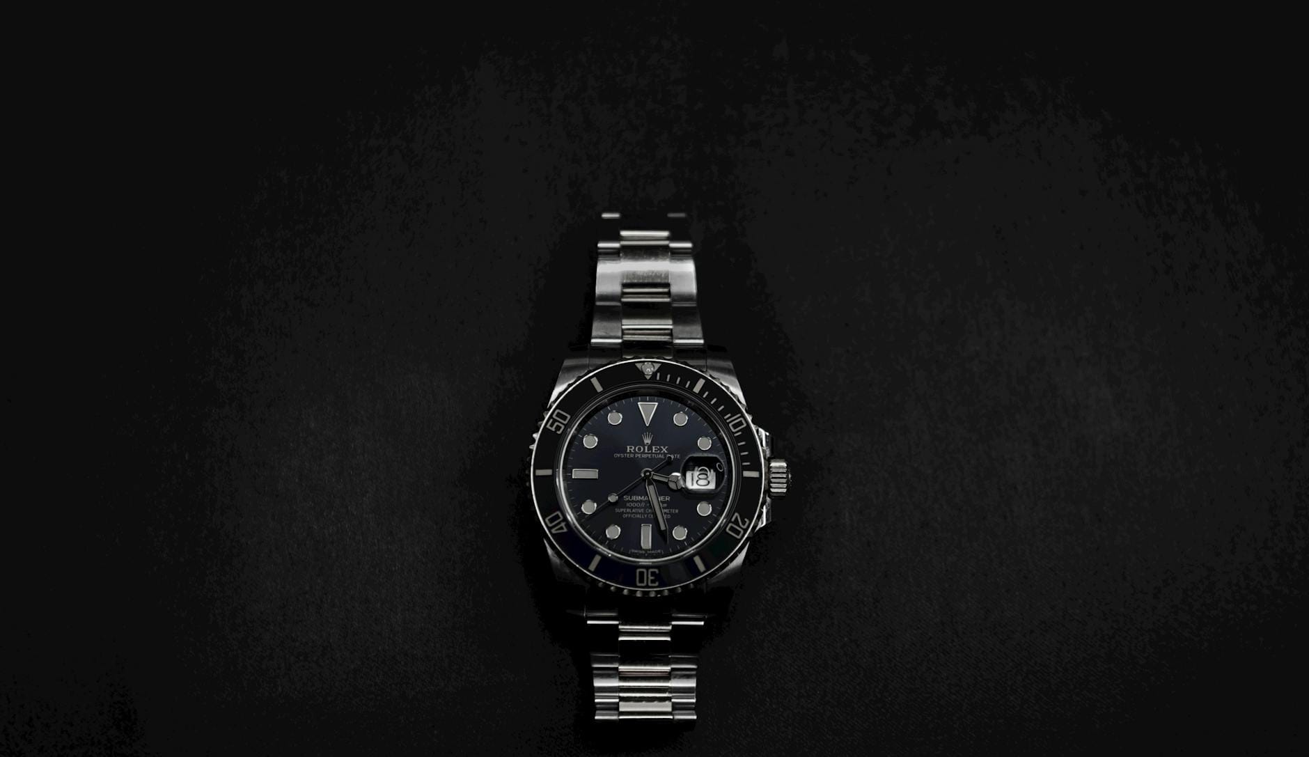 First Look – The Orient Star M34 F8 Skeleton Hand Winding, a Dark, Compact Openworked Watch