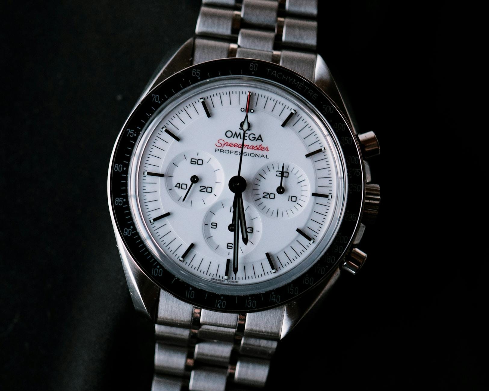 Here’s Why Watchmakers Are Revisiting Pocket Watches and Clocks