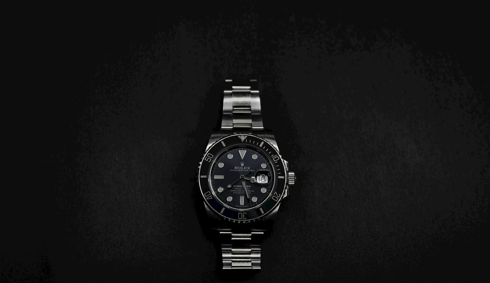 First Look – The Orient Star M34 F8 Skeleton Hand Winding, a Dark, Compact Openworked Watch